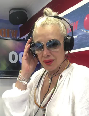 Paola Bandiziol WIDELINE RADIO